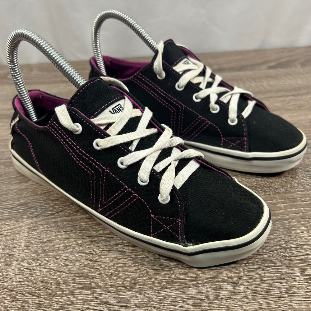 Vans Low Top Canvas Sneakers Black Purple Contrast Stitch VN-0OYHB9P Womens 6.5‎
